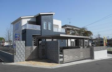 埼玉県鴻巣市1丁目売戸建住宅